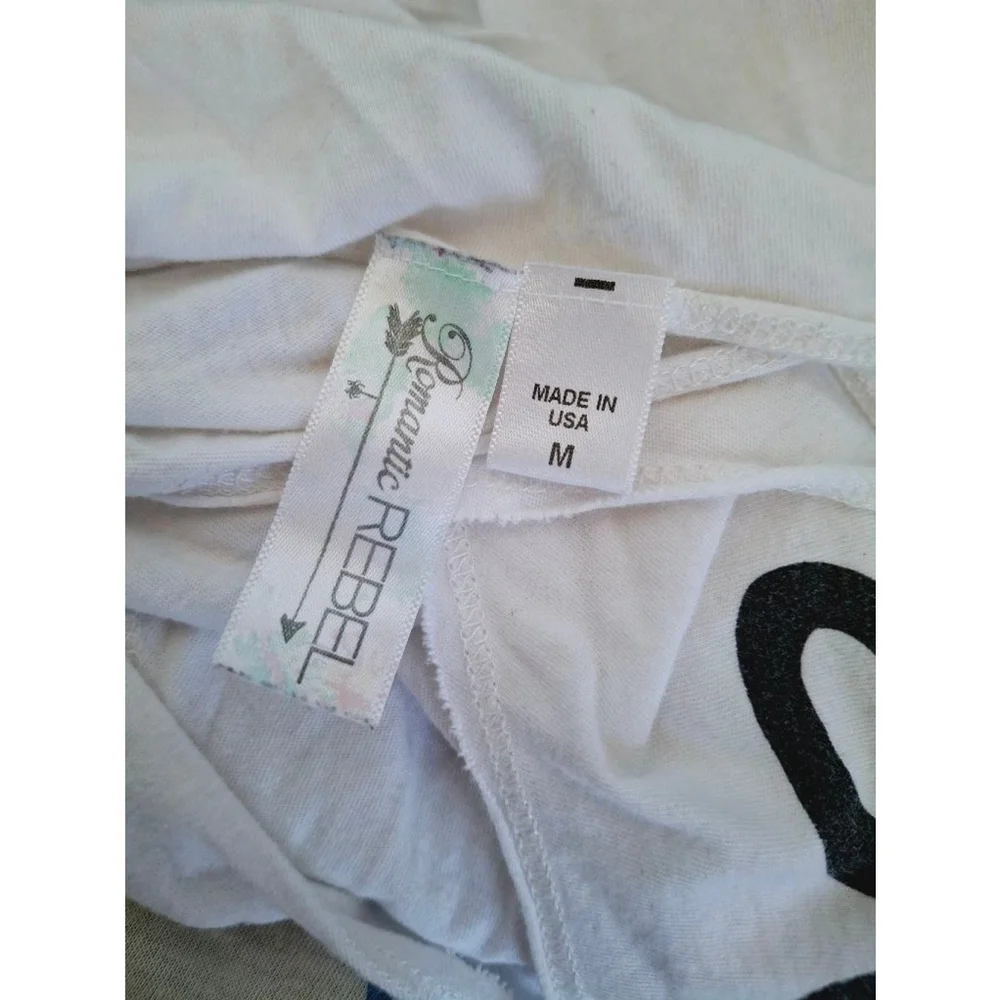 Women's Romantic Rebel Tank Top White M hump day camel - Picture 3 of 3